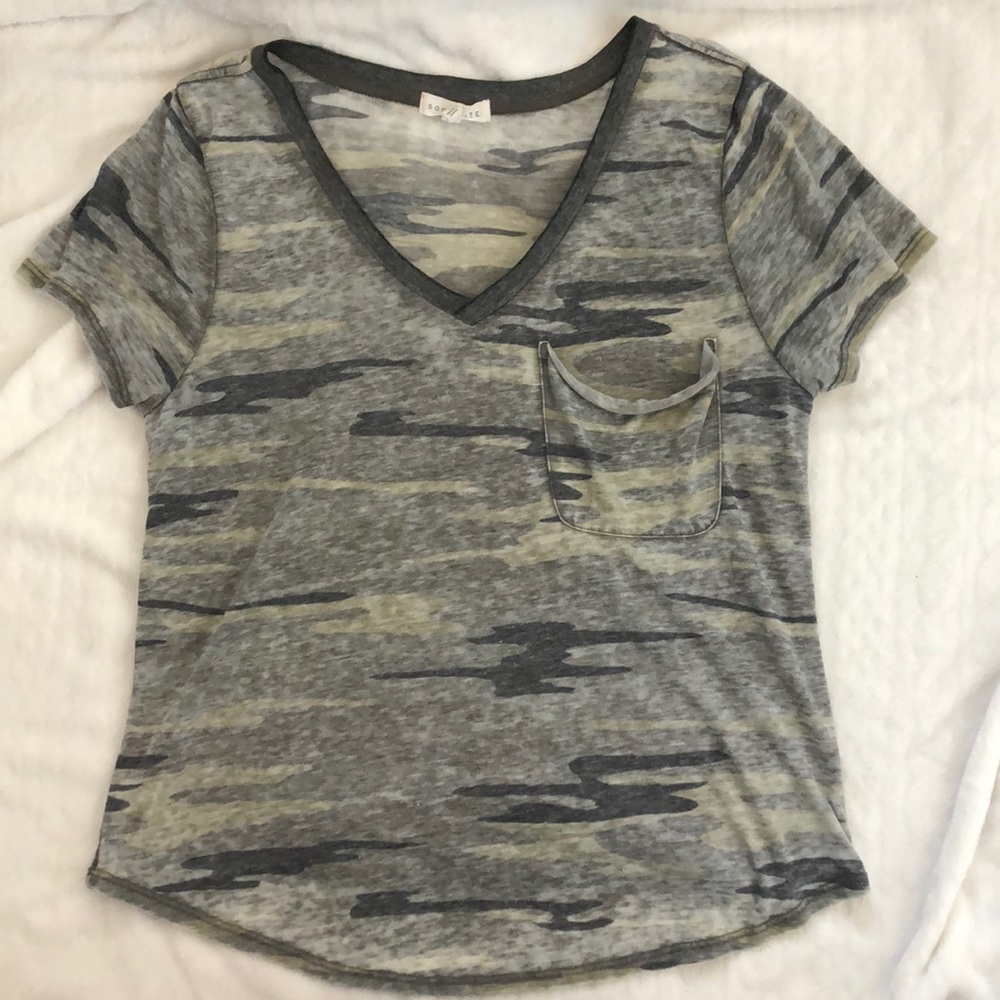 Socialite green camo v-neck tee